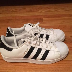 Adidas superstar